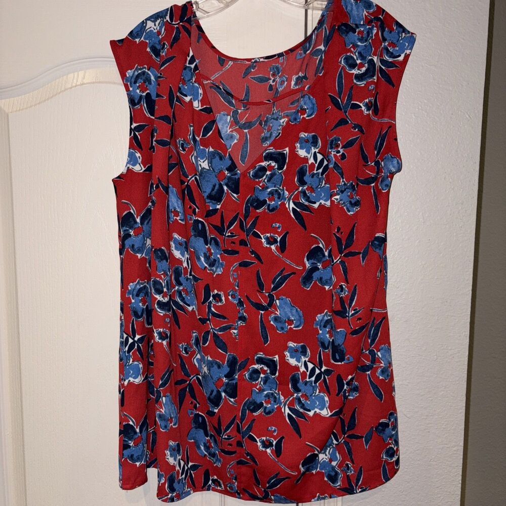 Halogen Red Floral Poly Sleeveless V Neck Back Strap Blouse Top- Woman’s Large